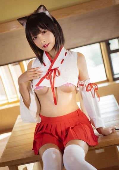 欧美www._DVD免费高清观看
