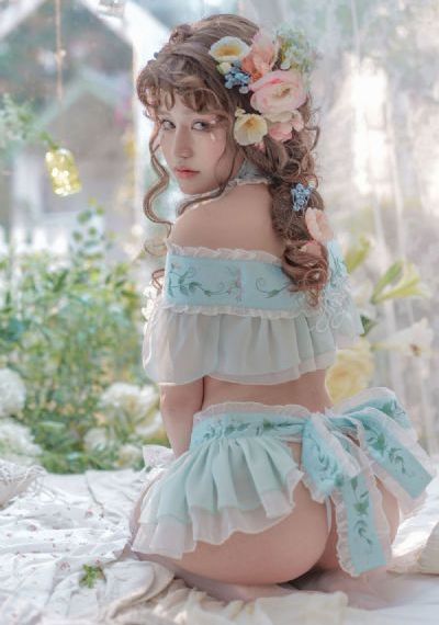 亚洲小说少妇区图片_迅雷手机免费观看