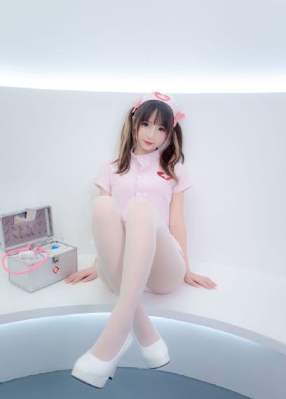 男人狂扒美女尿口视频免费_剧情片高清免费观看