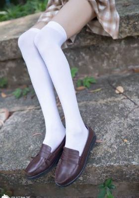 91兔女郎被羞羞网站_英文版字幕