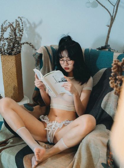 国产一区二区三区午夜网站_超清在线播放