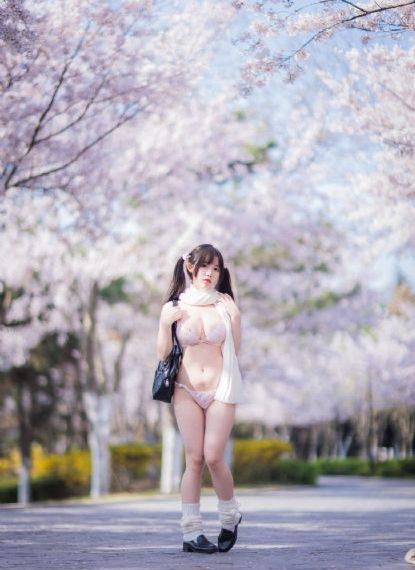 日本肉体裸体大胆147_720免费观看最新