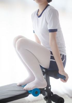 国产精品久久久久久蜜臀_HD完整版观看